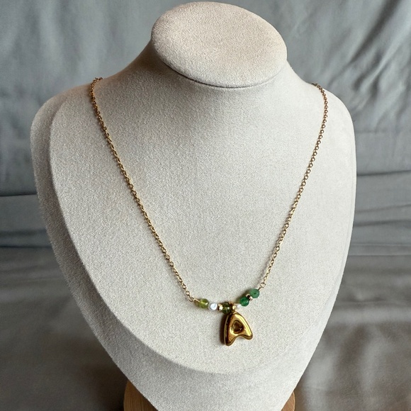 Initial charm necklaces (A-Z) - Picture 1 of 10